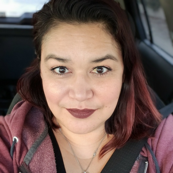 Meet your Posher, Teresa - Picture 3 of 3